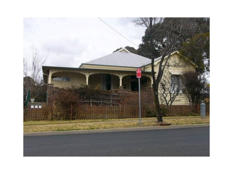 1/326 Beardy Street, Armidale NSW 2350