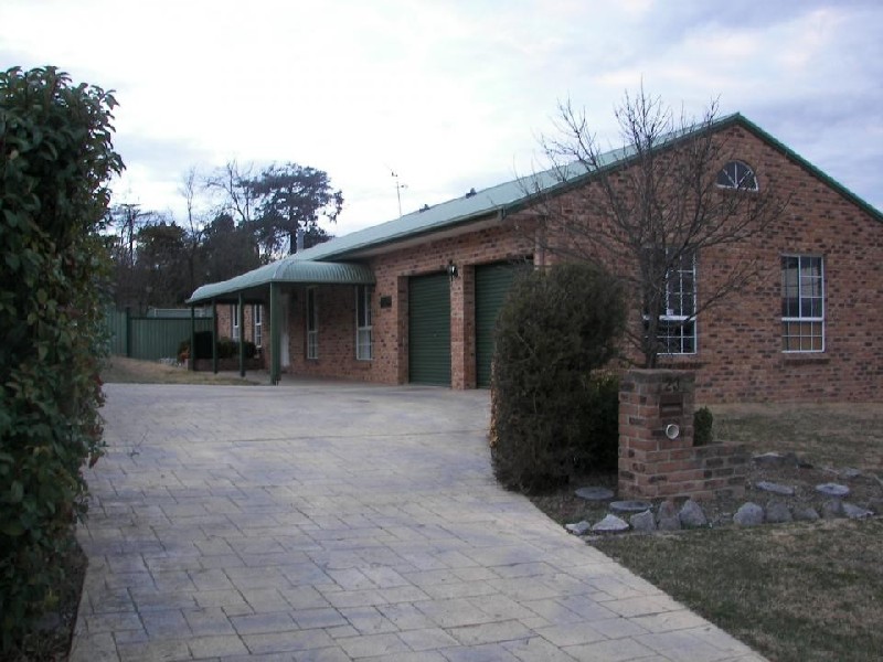 23 MacDonald Drive, Armidale NSW 2350