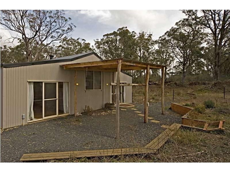 9 Lentara Road, Invergowrie NSW 2350