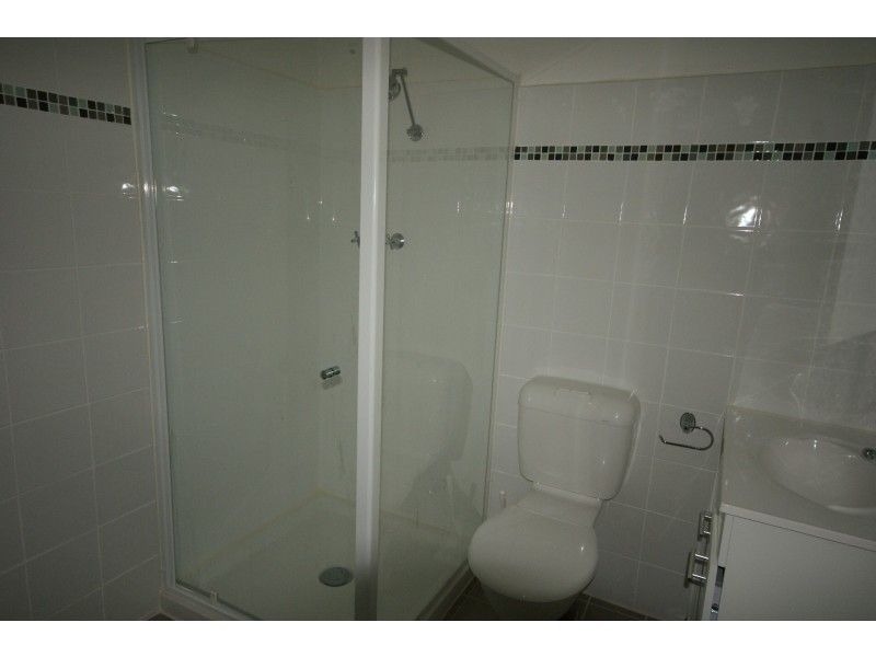 2/326 Beardy Street, Armidale NSW 2350