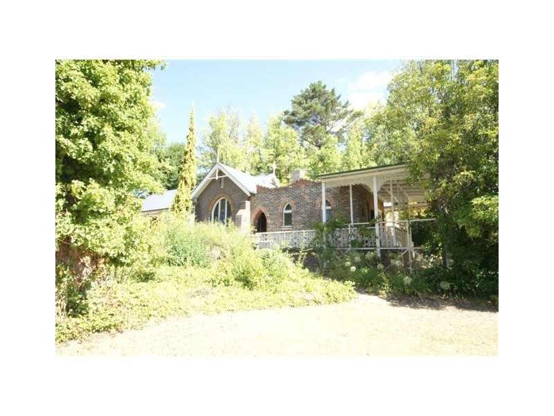 Unit 2 Bishops Chapel, Armidale NSW 2350