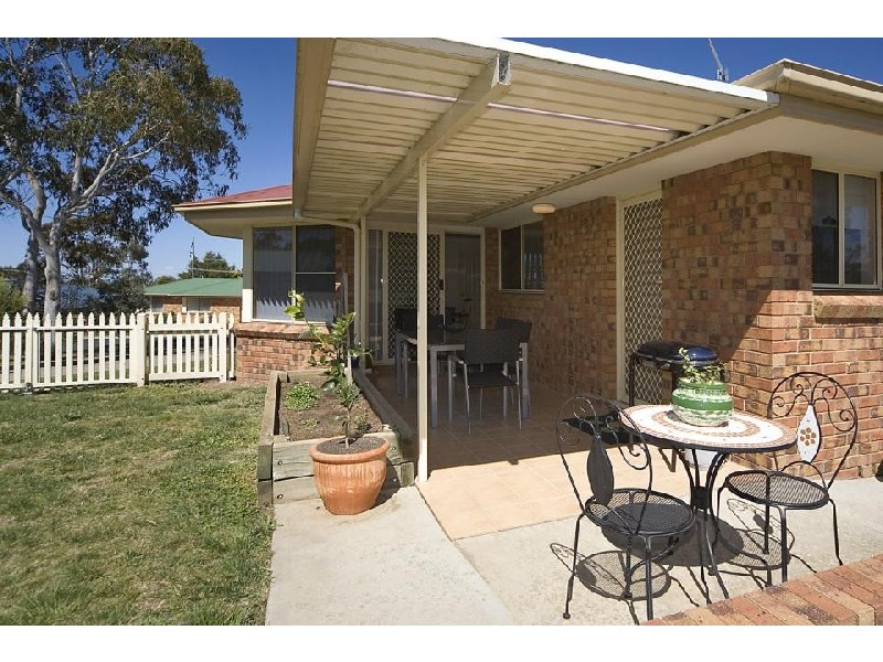 12 Erin Court, Armidale NSW 2350