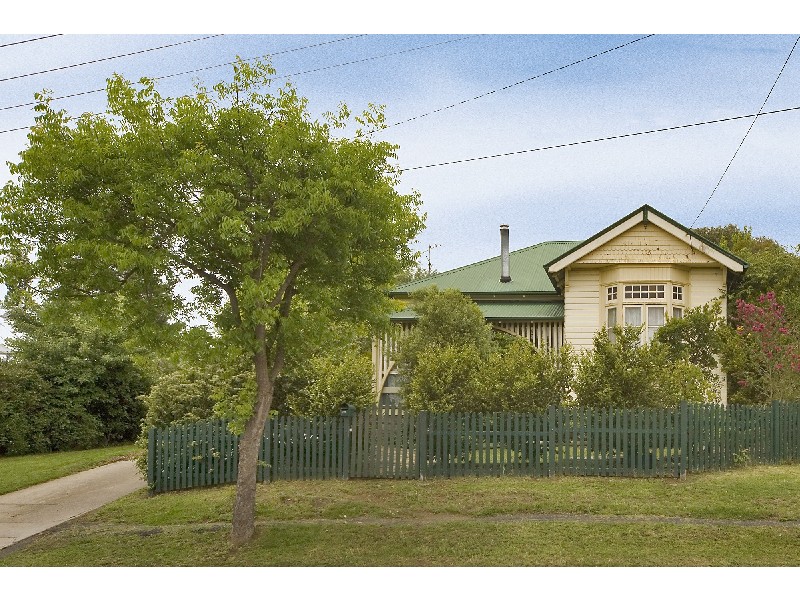 217 Erskine Street, Armidale NSW 2350