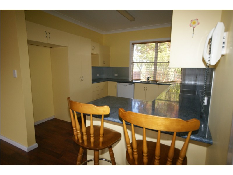 83 Queen Elizabeth Drive, Armidale NSW 2350