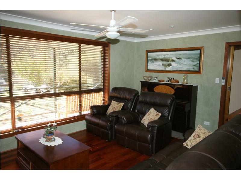 Invergowrie NSW 2350