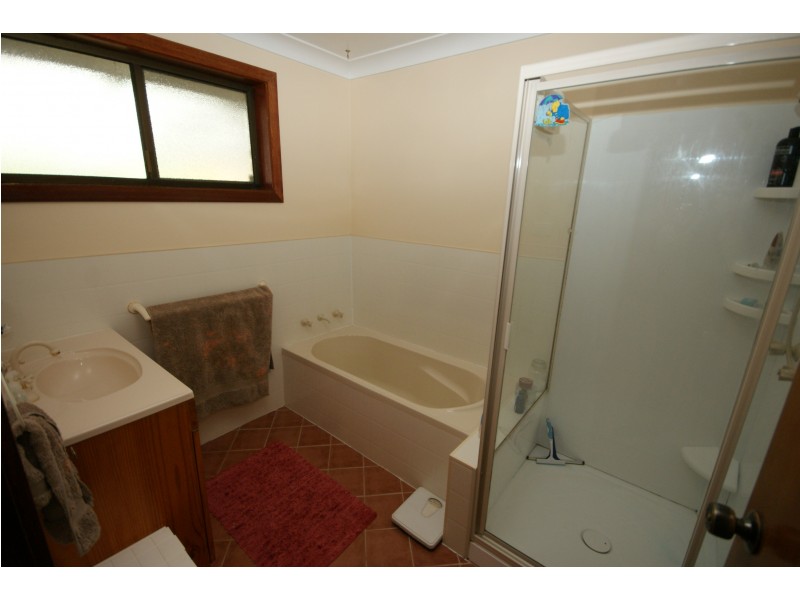 Invergowrie NSW 2350