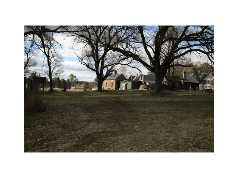 47 Rowlands Road, Armidale NSW 2350