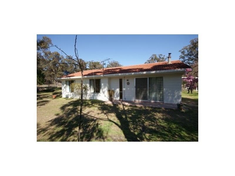 Invergowrie NSW 2350
