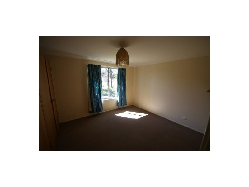 Invergowrie NSW 2350