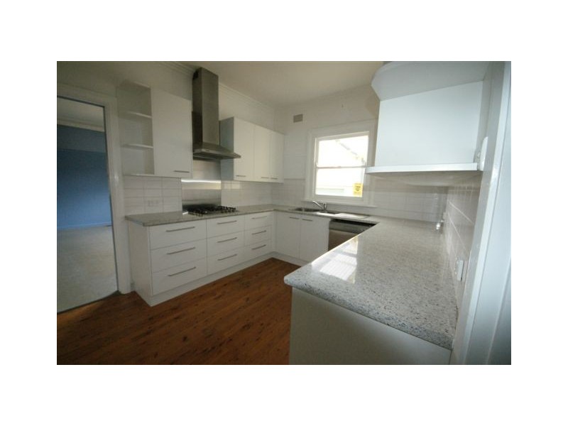 147 Marsh Street, Armidale NSW 2350