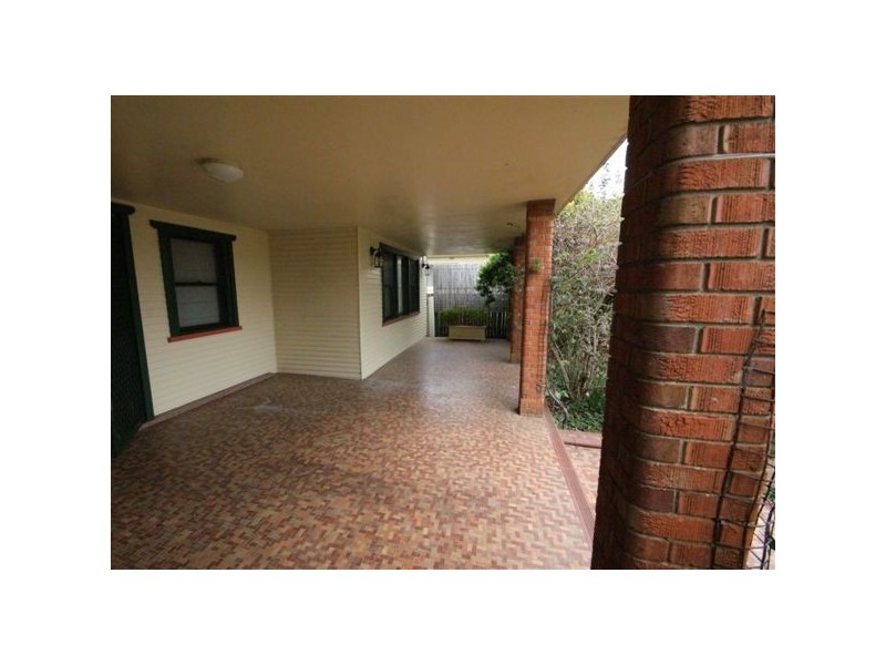 147 Marsh Street, Armidale NSW 2350