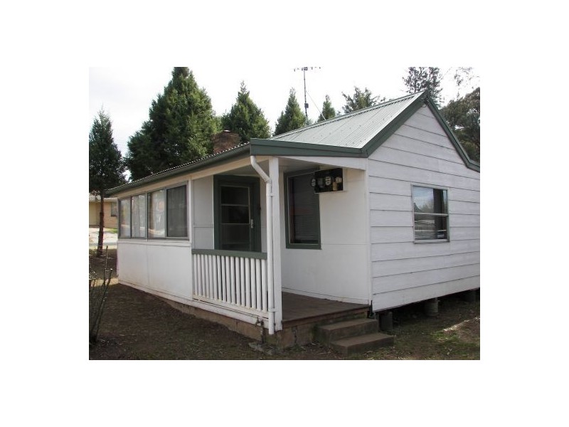 107 Erskine Street, Armidale NSW 2350