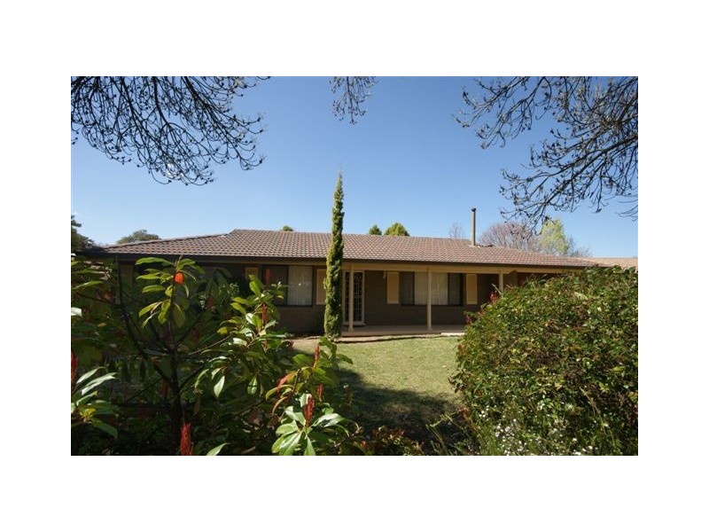 5 Hawthorne Close, Armidale NSW 2350