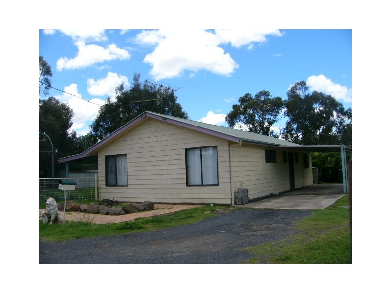 17 Coopers Lane, URALLA, Uralla NSW 2358