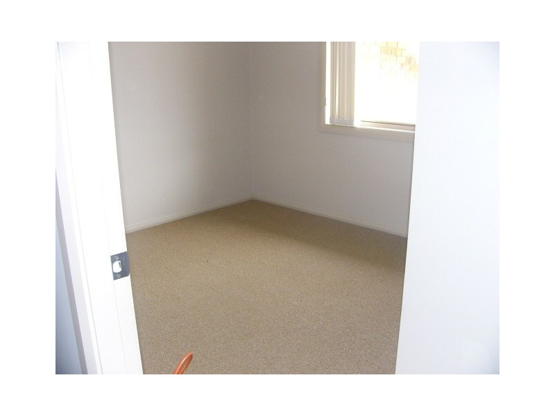 1/32  Golden Grove, Armidale NSW 2350