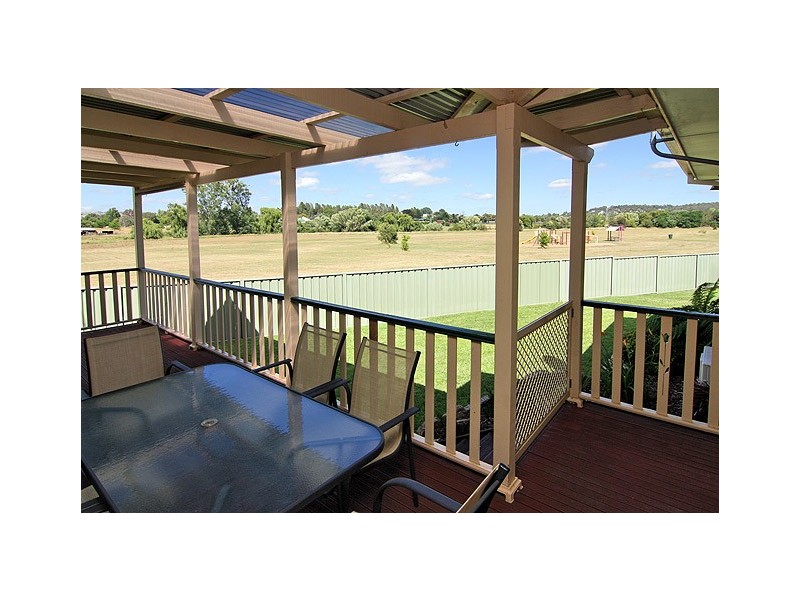 8 Chandler Close, Armidale NSW 2350