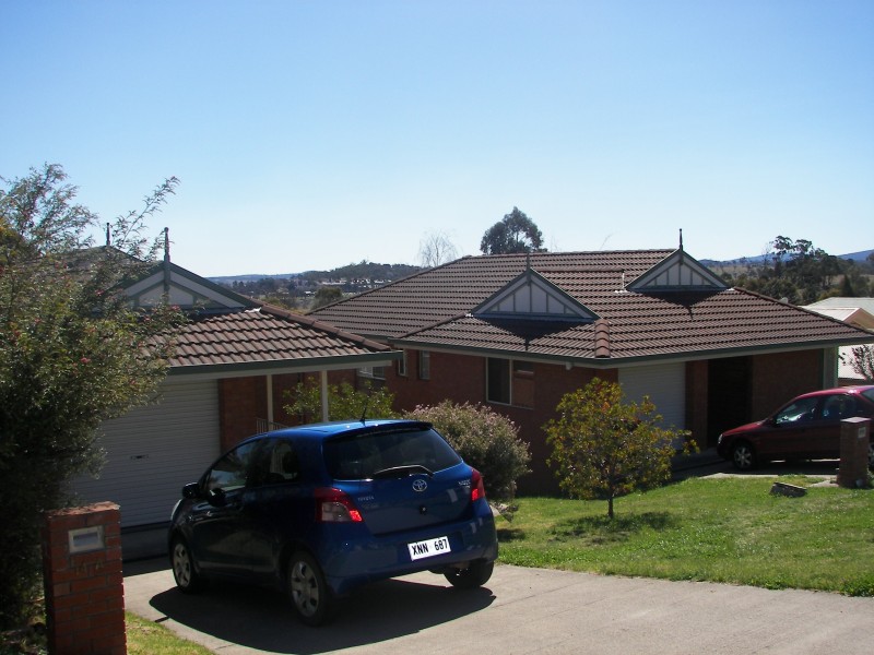 14a & 14b Ashtree Drive, Armidale NSW 2350