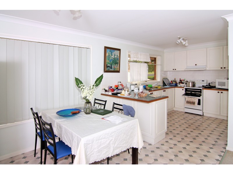 14a & 14b Ashtree Drive, Armidale NSW 2350