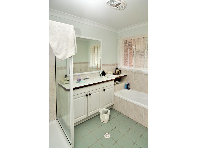 14a & 14b Ashtree Drive, Armidale NSW 2350