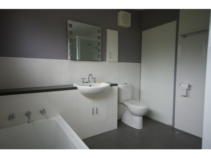 178 Brown Street, Armidale NSW 2350