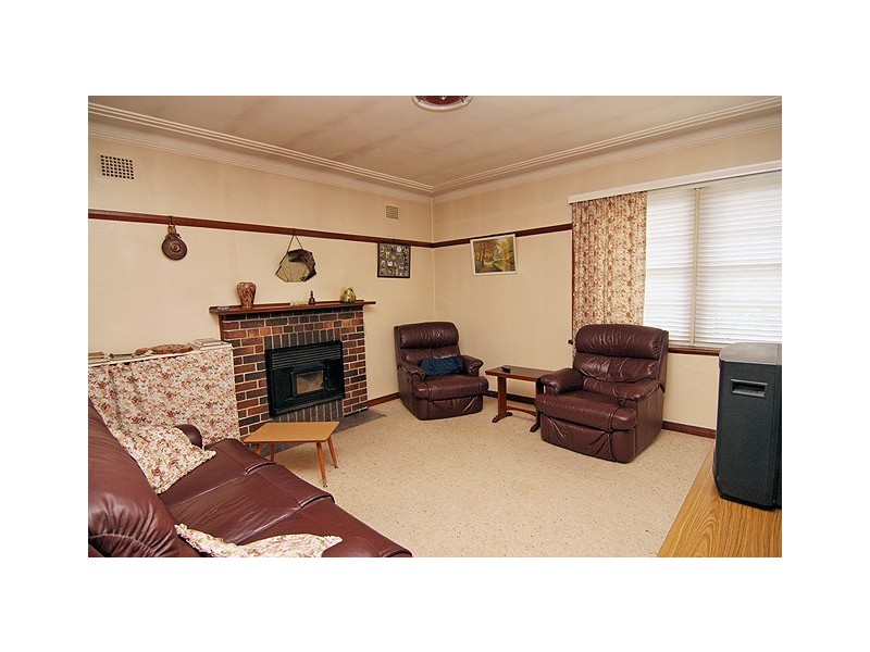 Cnr Elm Avenue & Claude Street, Armidale NSW 2350