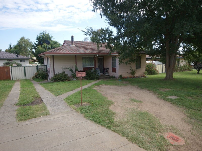 4 See Avenue, Armidale NSW 2350