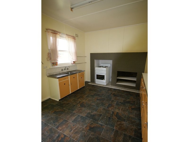 51 Mossman Street, Armidale NSW 2350