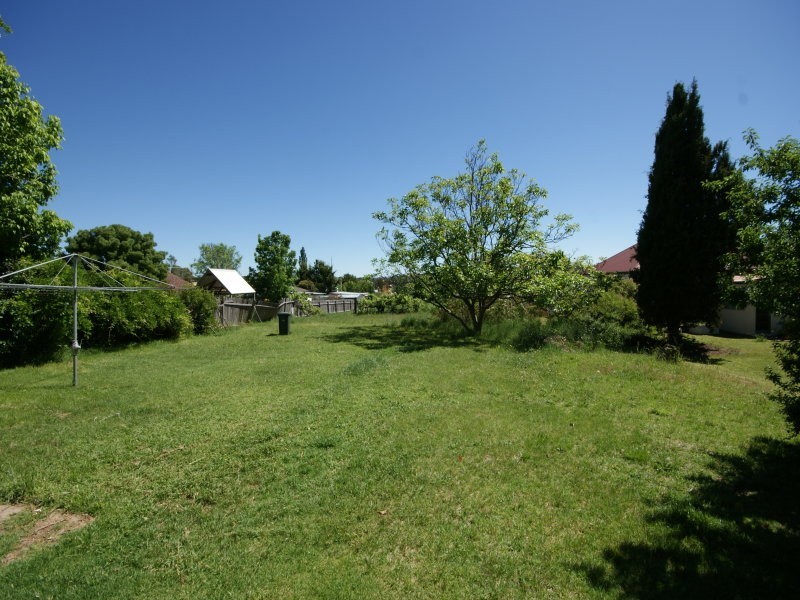 199 Mann Street, Armidale NSW 2350