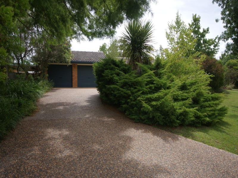 5 Kathleen Crescent, Armidale NSW 2350