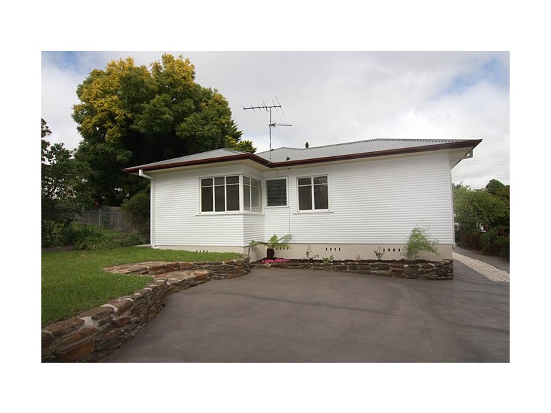 195 Markham Street, Armidale NSW 2350