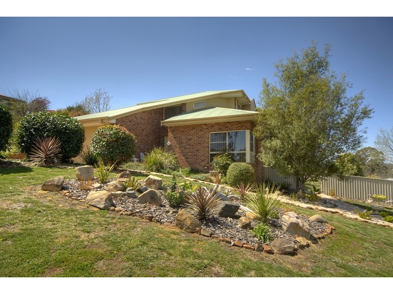51 Chestnut Avenue, Armidale NSW 2350