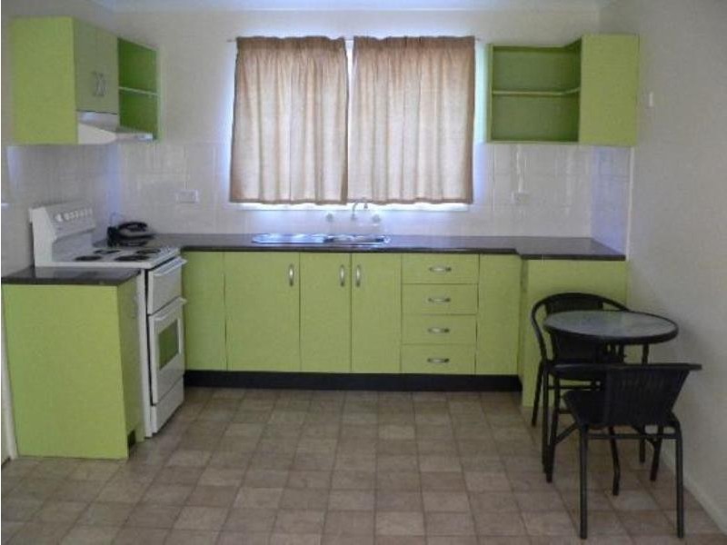 2/2 Vera Street, Tamworth NSW 2340