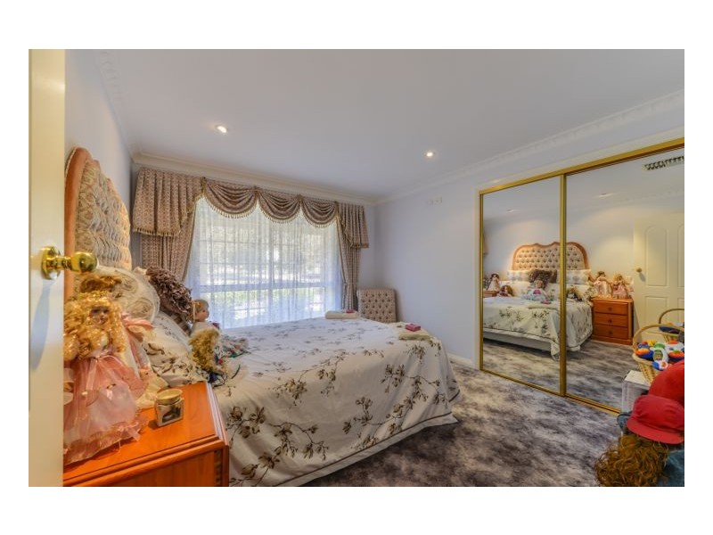 17 Dangar Crescent, Kingswood NSW 2340