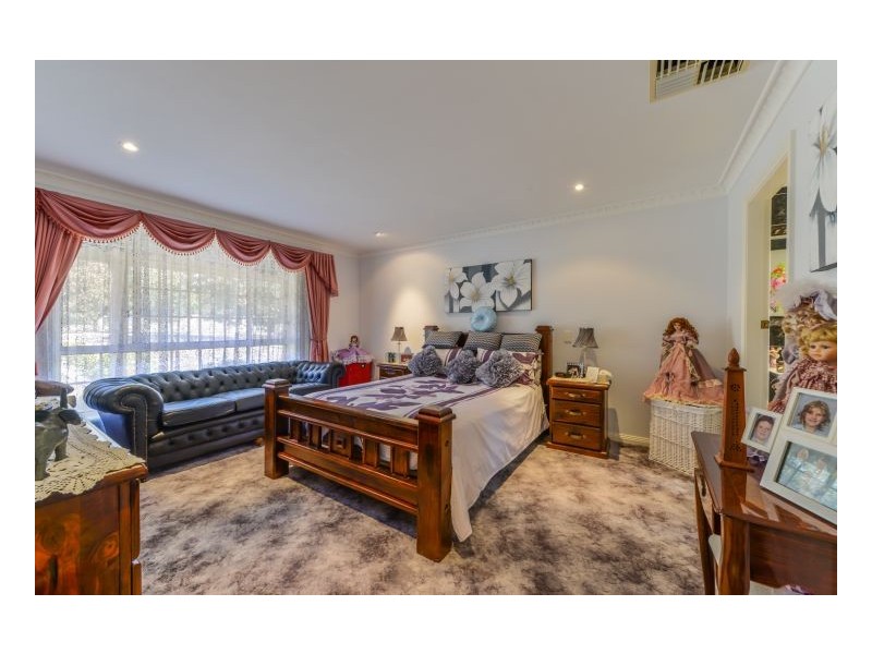 17 Dangar Crescent, Kingswood NSW 2340