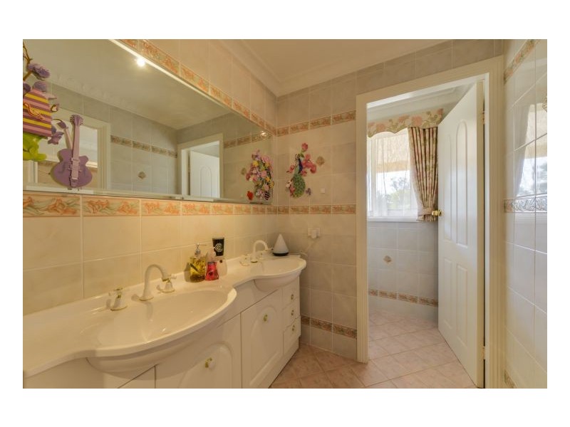 17 Dangar Crescent, Kingswood NSW 2340