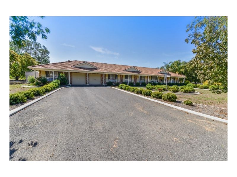 17 Dangar Crescent, Kingswood NSW 2340