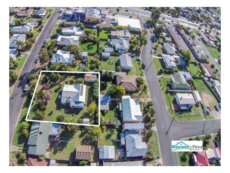 7- 9 Robina Street, Tamworth NSW 2340