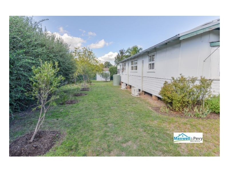 7- 9 Robina Street, Tamworth NSW 2340