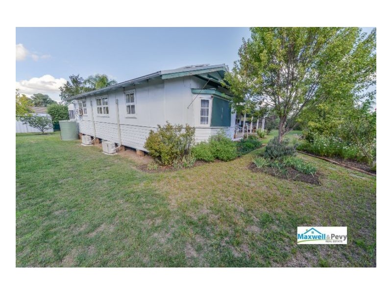 7- 9 Robina Street, Tamworth NSW 2340