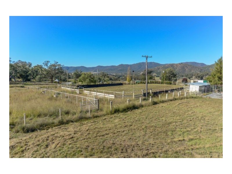 19 Tintinhull Road, Tamworth NSW 2340