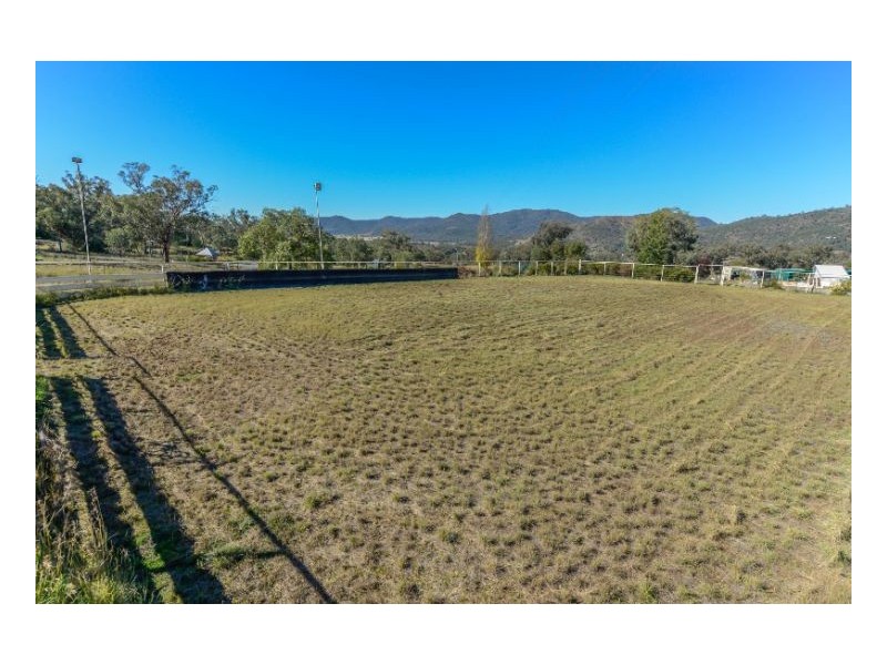 19 Tintinhull Road, Tamworth NSW 2340