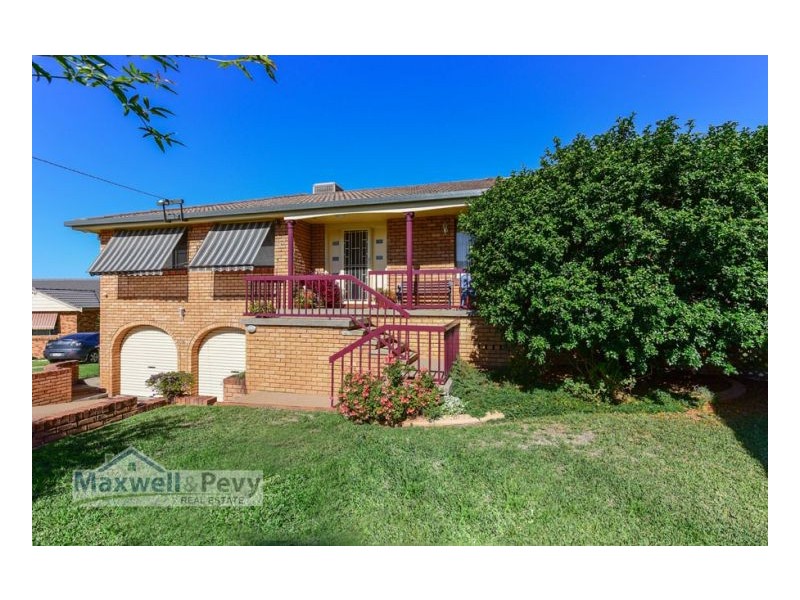82 McRae Street, Tamworth NSW 2340
