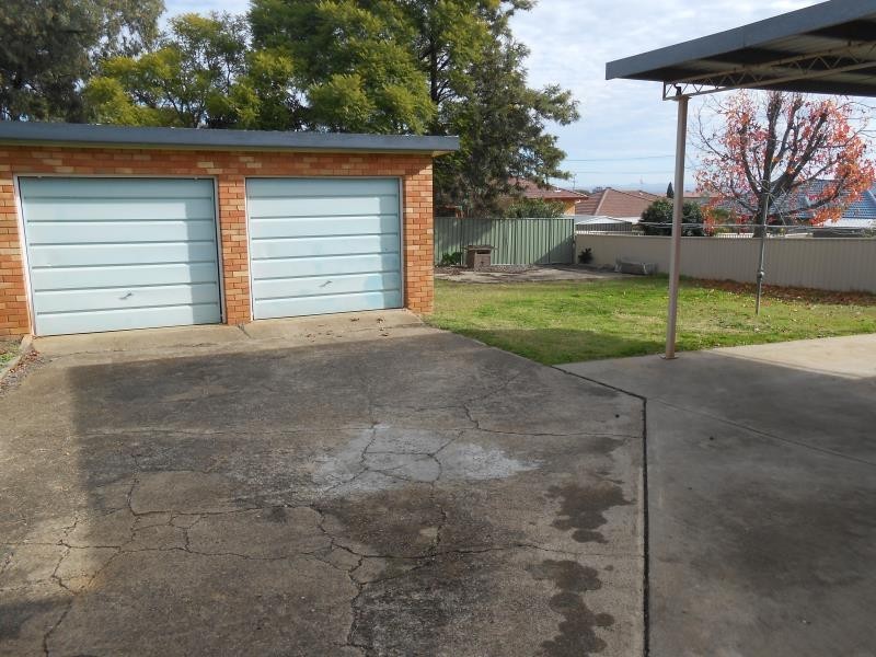 6 Reservoir Street, Tamworth NSW 2340