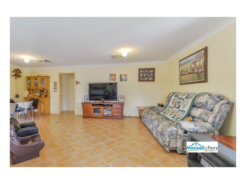 5 Narran Place, Tamworth NSW 2340