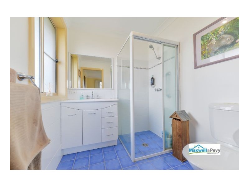 5 Narran Place, Tamworth NSW 2340