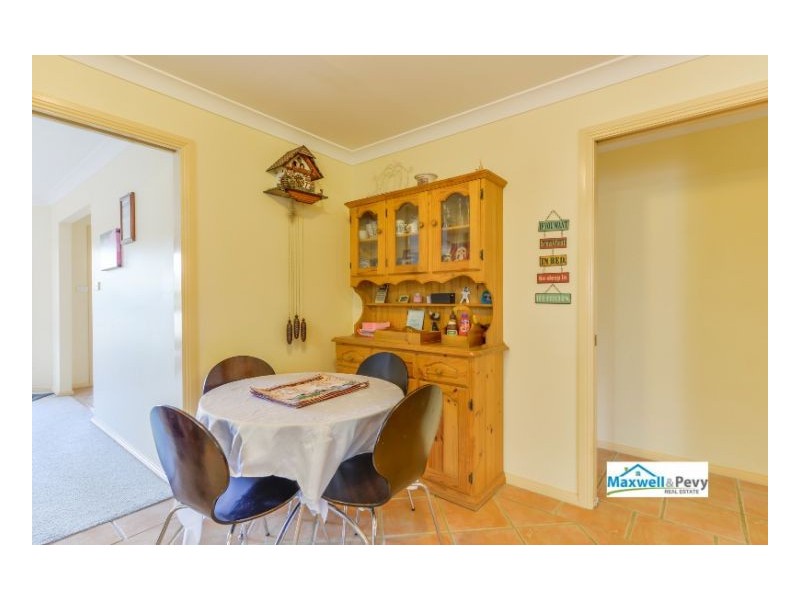 5 Narran Place, Tamworth NSW 2340