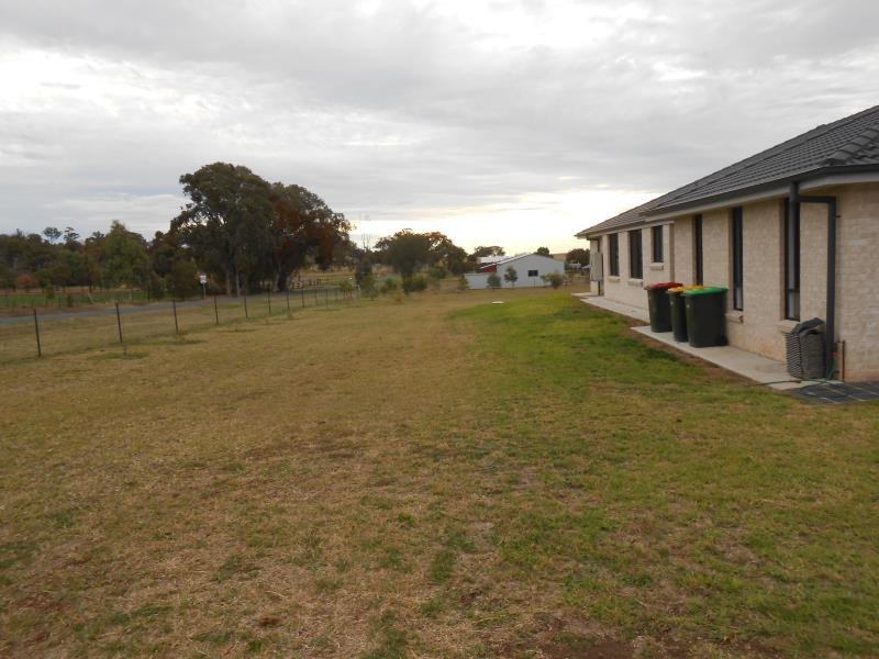 311 Forest Road, Tamworth NSW 2340