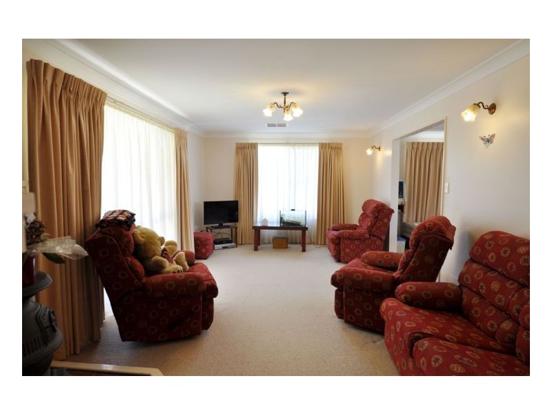 57 Colwell Road, Tamworth NSW 2340