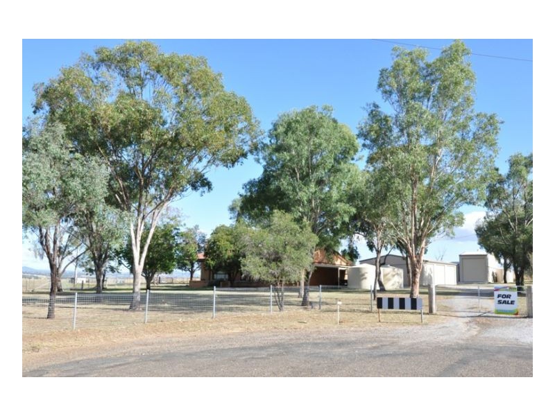 57 Colwell Road, Tamworth NSW 2340