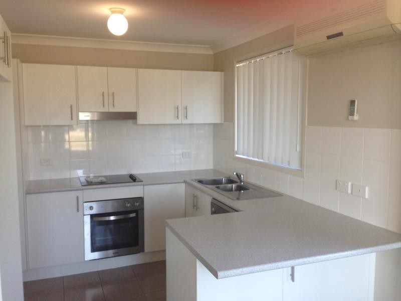 1/12 Wren Close, Tamworth NSW 2340